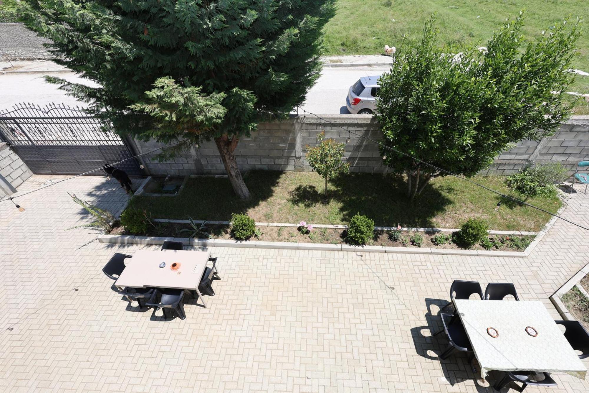 Baza Hostel - Swimming Pool Berat Exterior foto
