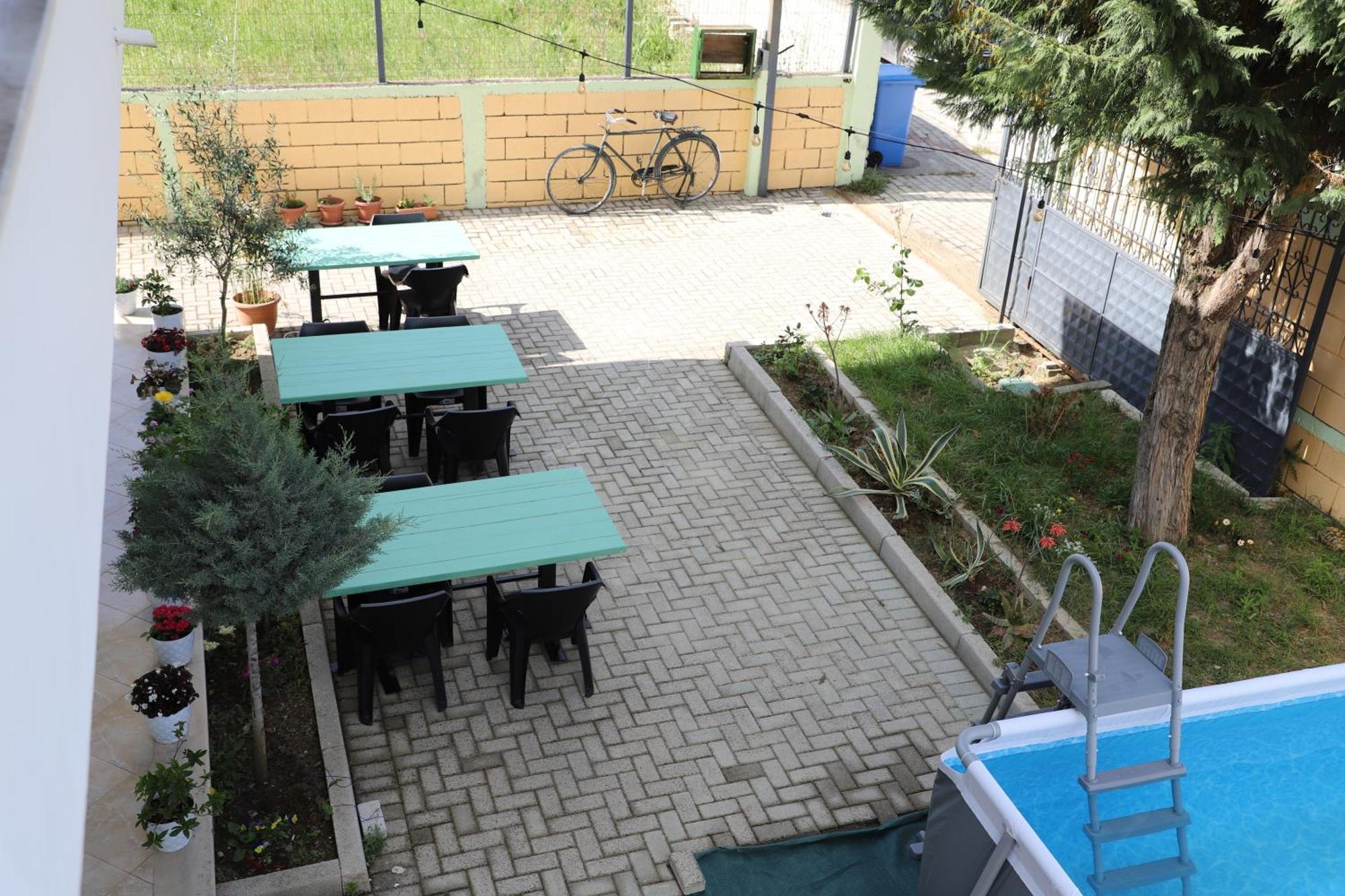 Baza Hostel - Swimming Pool Berat Exterior foto
